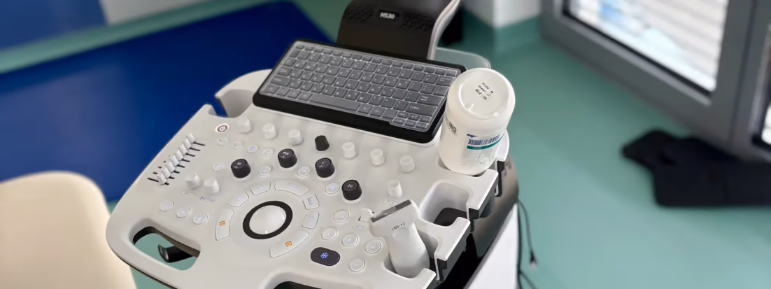 Diagnostický ultrazvuk Samsung Medison HS30 v ordinaci RehaGym